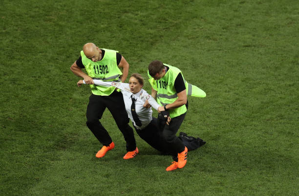 勇敢正視自 勇敢正視自